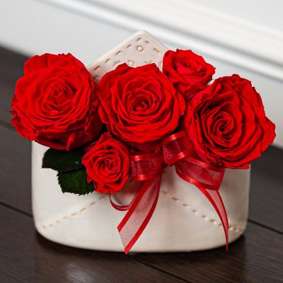 Forever Love in White Vase (Preserved Roses)