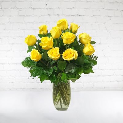 12 Yellow Roses