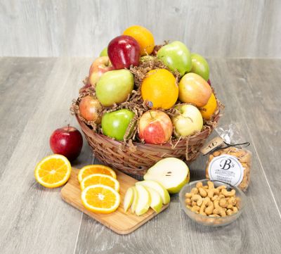 Fruit & Nut Basket (22 Pieces of Fruit)