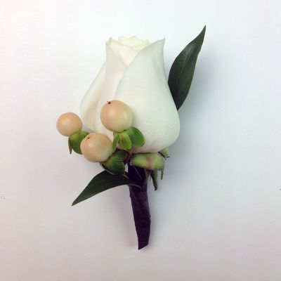 Single Rose Boutonniere