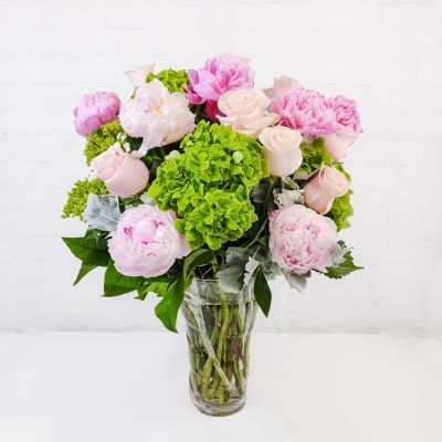 Gorgeous Lady Peonies and Roses Design