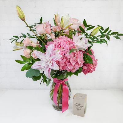 Pink Bliss + Candle - Valentine's Day Bouquet